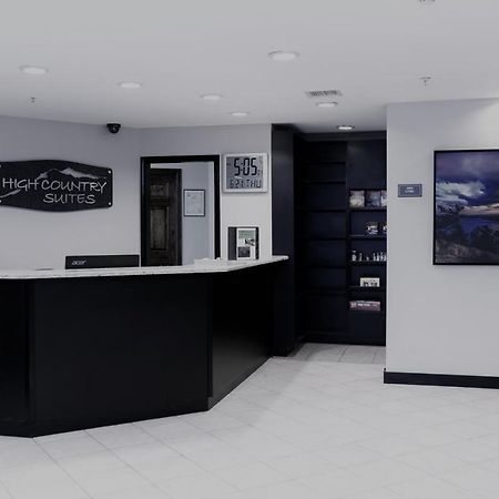 High Country Suites Пайндейл Екстериор снимка