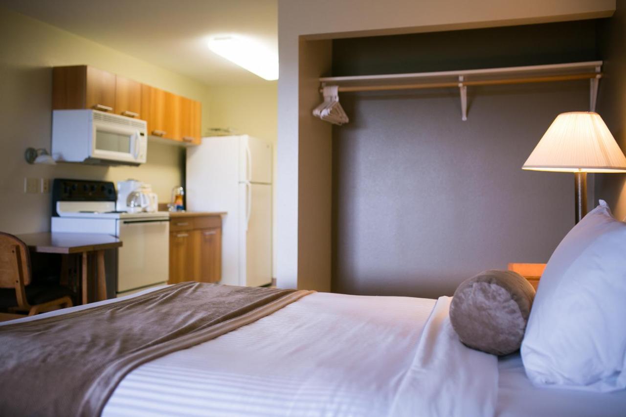 High Country Suites Пайндейл Екстериор снимка
